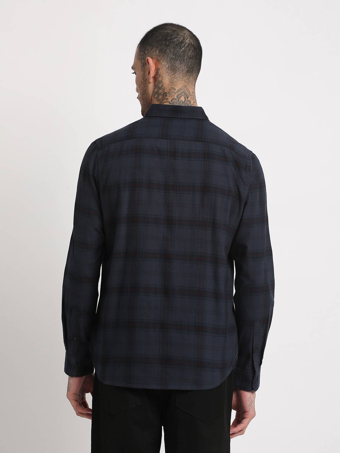 THE BEAR HOUSE Men Checkered Casual Blue, Black Shirt - Image 4