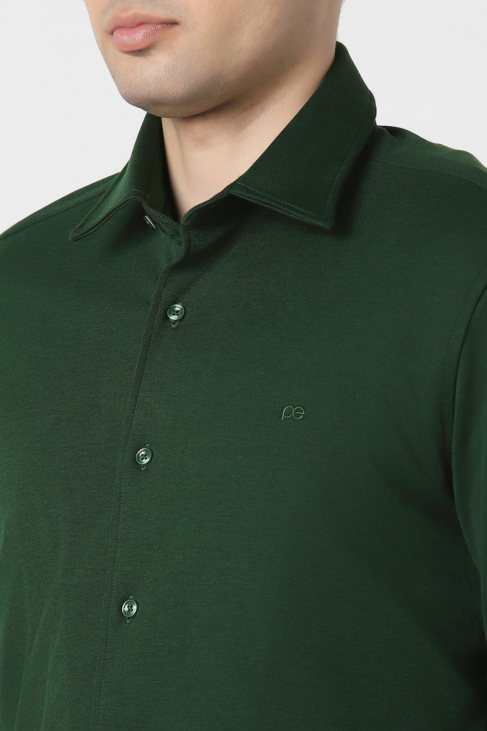 Image of PETER ENGLAND Men Solid Casual Green Shirt