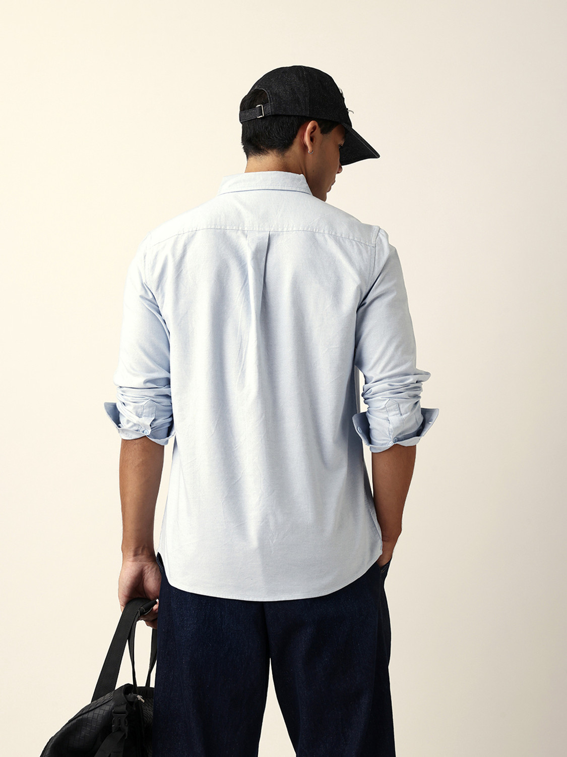 Image of THE BEAR HOUSE Men Solid Casual Blue Shirt