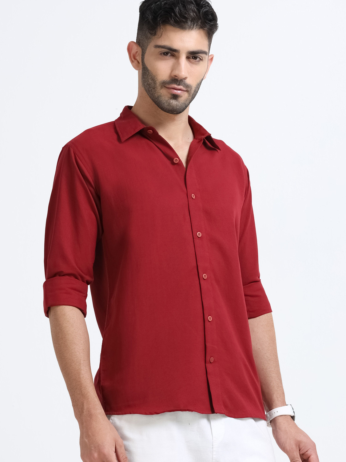 Image of WHISQ Men Solid Casual Maroon Shirt