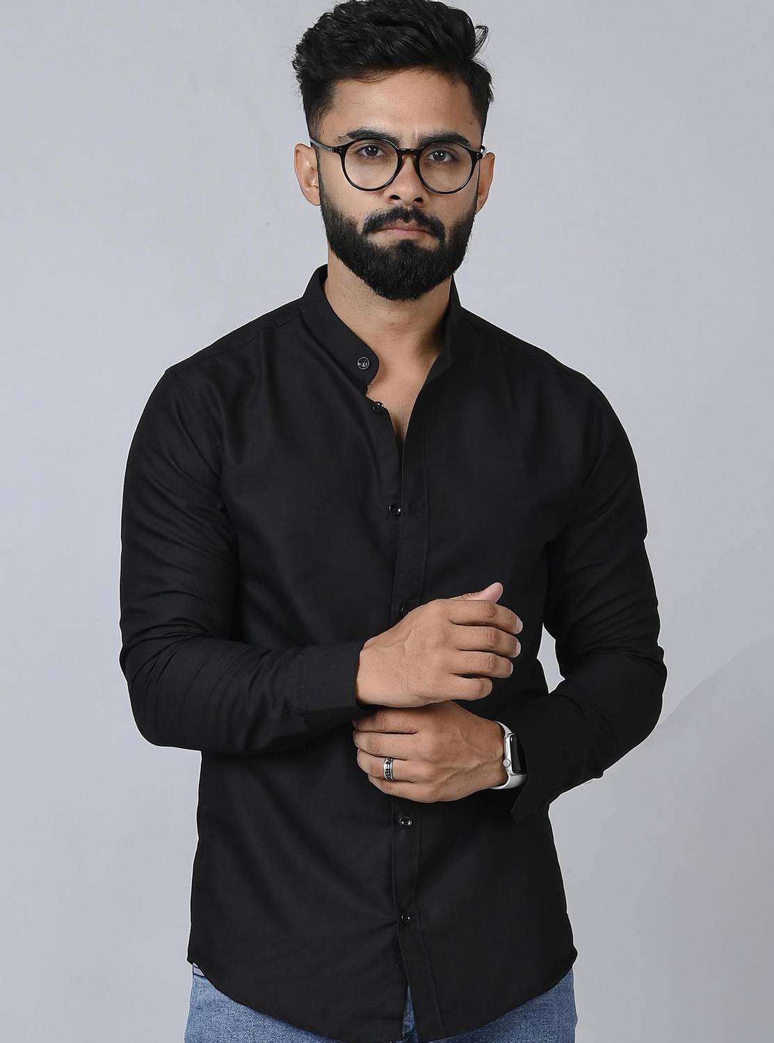 Tanip Men Solid Casual Black Shirt