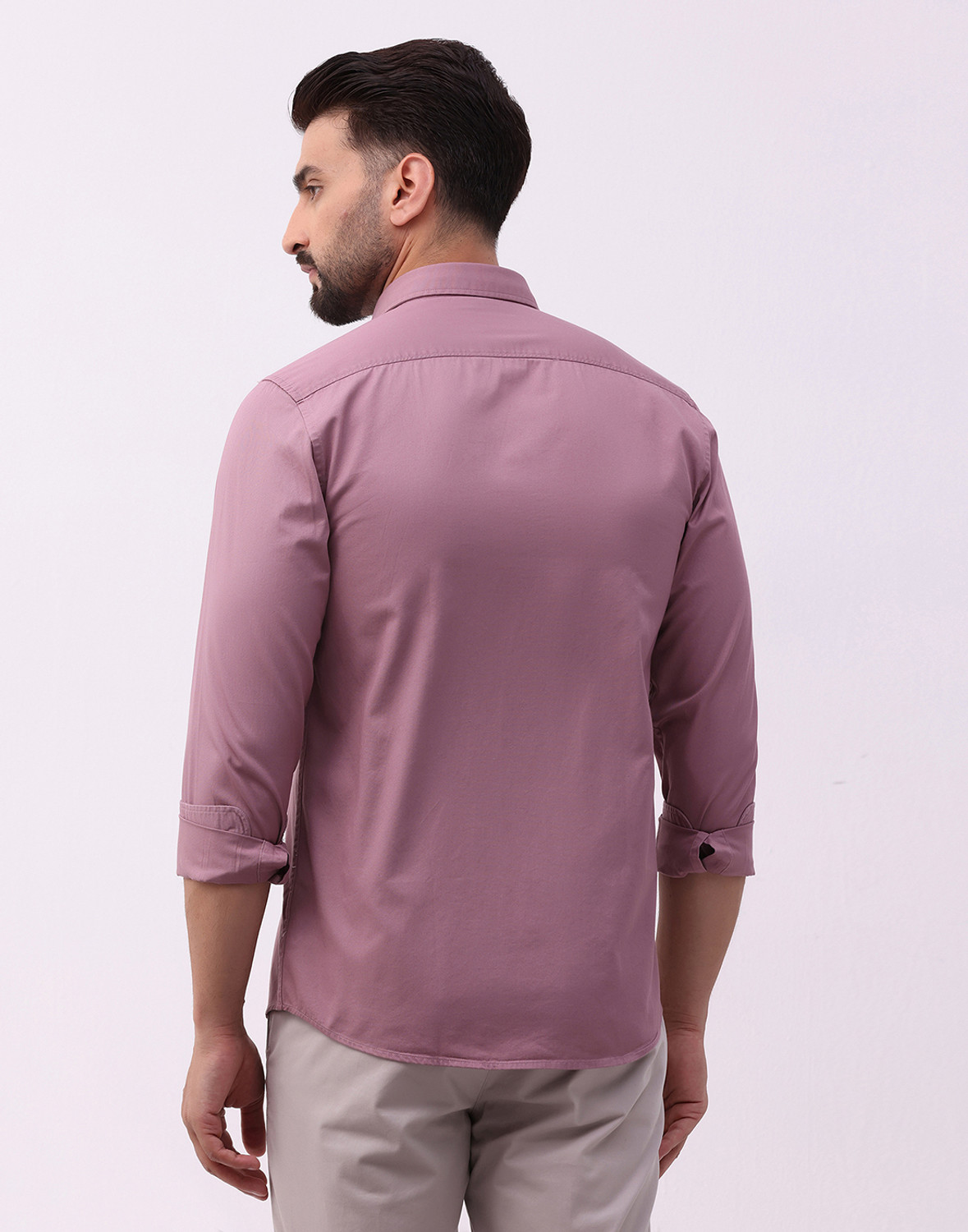 Image of Blackberrys Men Slim Fit Solid Cut Away Collar Casual Shirt