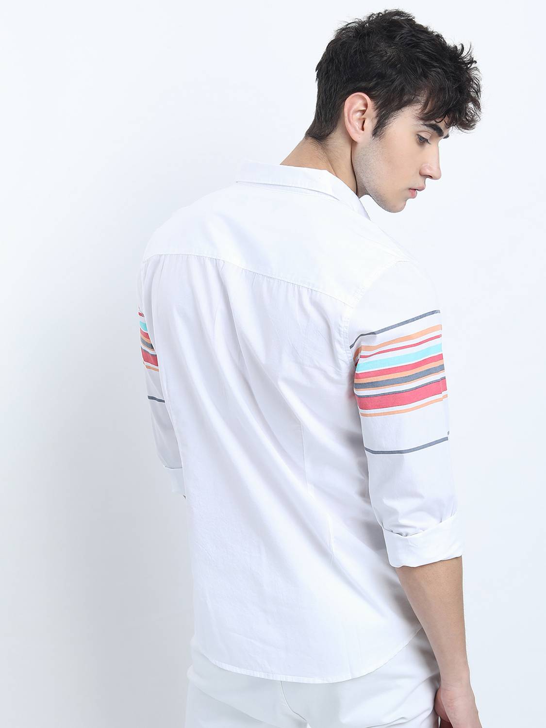 HIGHLANDER Men Solid Casual White Shirt - Image 3