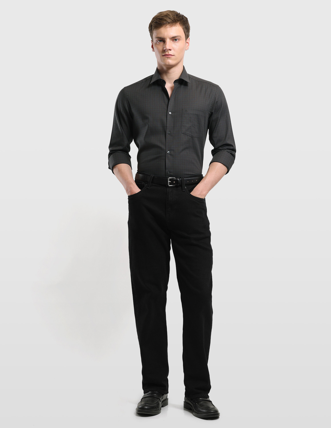 Image of ARROW Men Slim Fit Checkered Spread Collar Casual Shirt