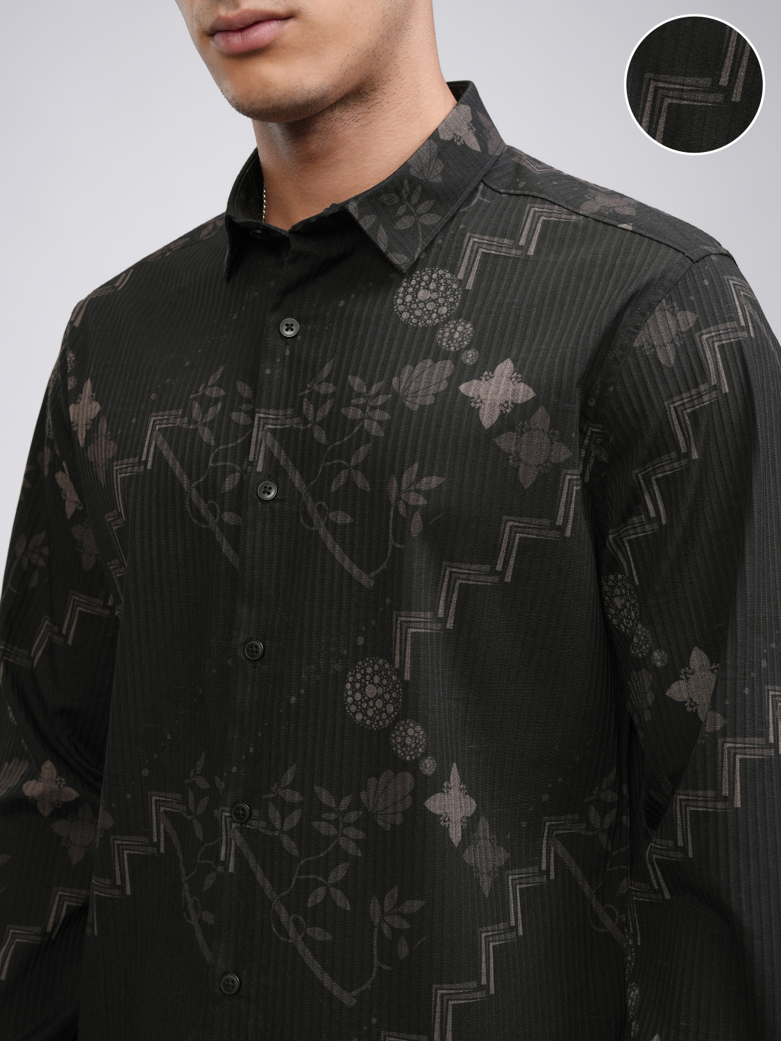 Image of HIGHLANDER Men Printed Casual Multicolor Shirt