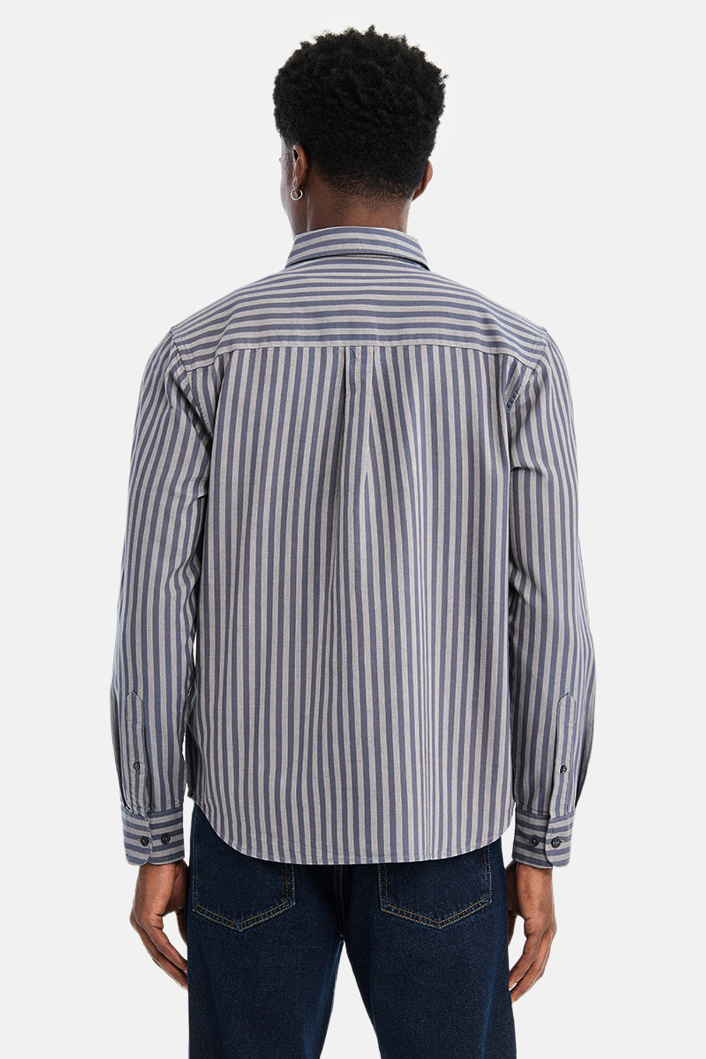 Image of Snitch Men Regular Fit Striped Button Down Collar Casual Shirt