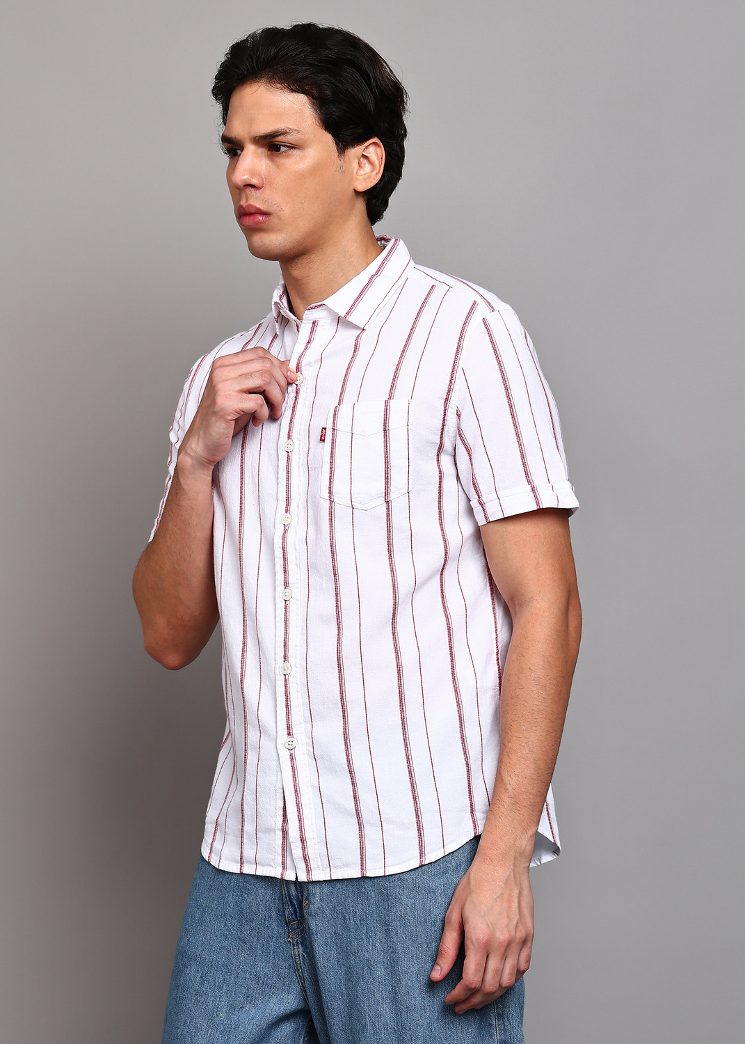 Image of LEVI'S Men Slim Fit Striped Casual Shirt
