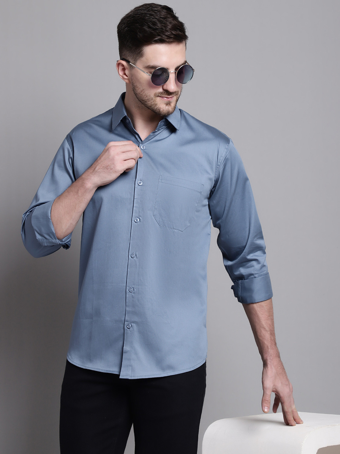 Image of JAINISH Men Solid Casual Blue Shirt
