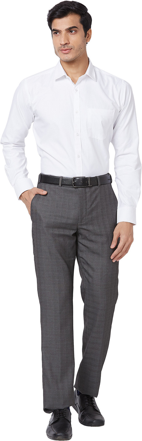 Image of PARK AVENUE Men Solid Formal White Shirt