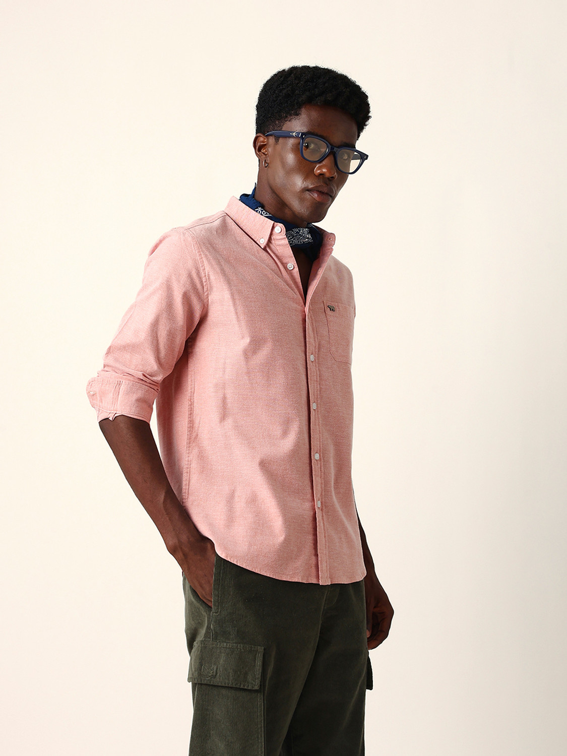 Image of THE BEAR HOUSE Men Solid Casual Pink Shirt