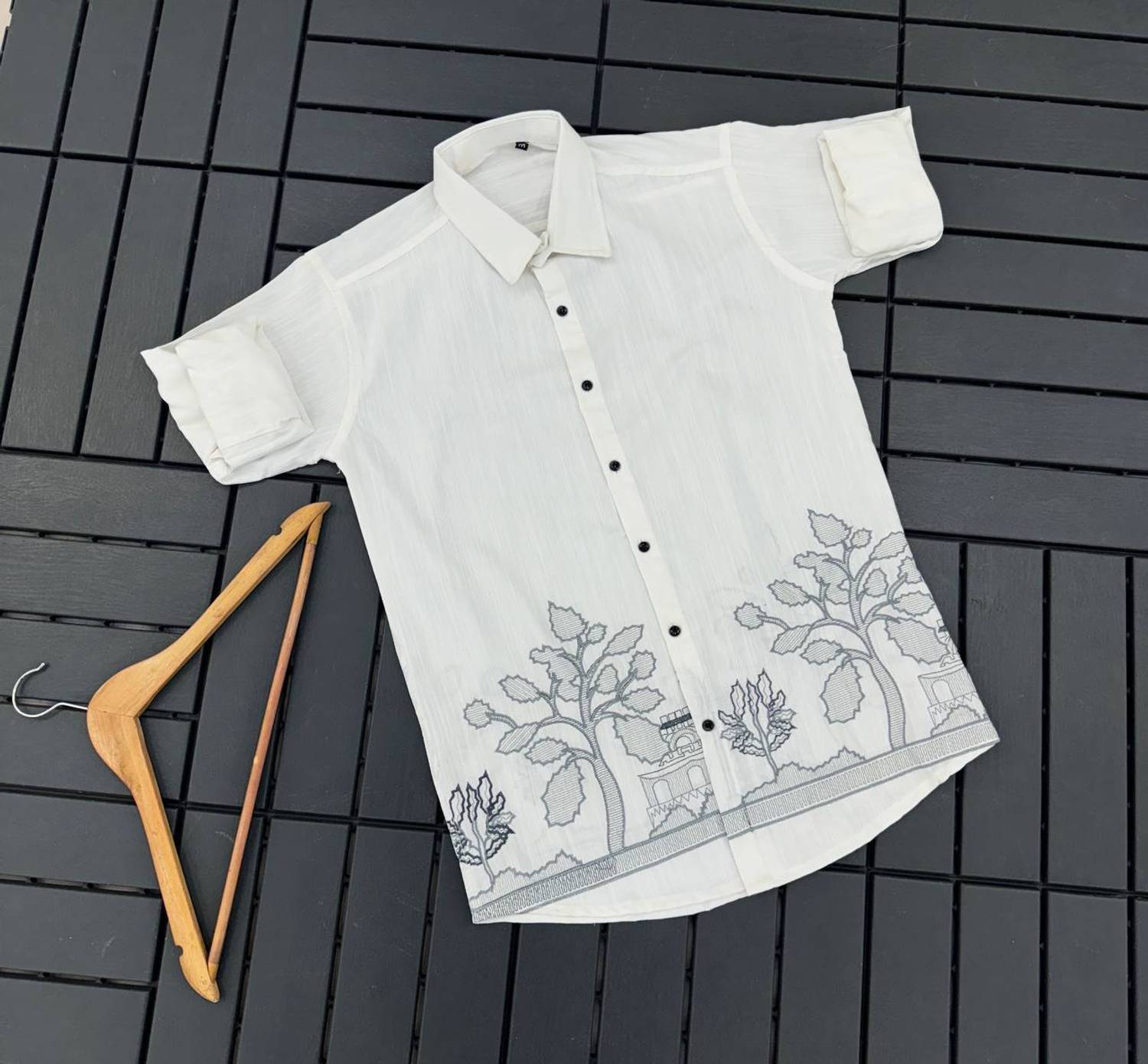 Fashionez Men Embroidered Casual White Shirt - Image 1