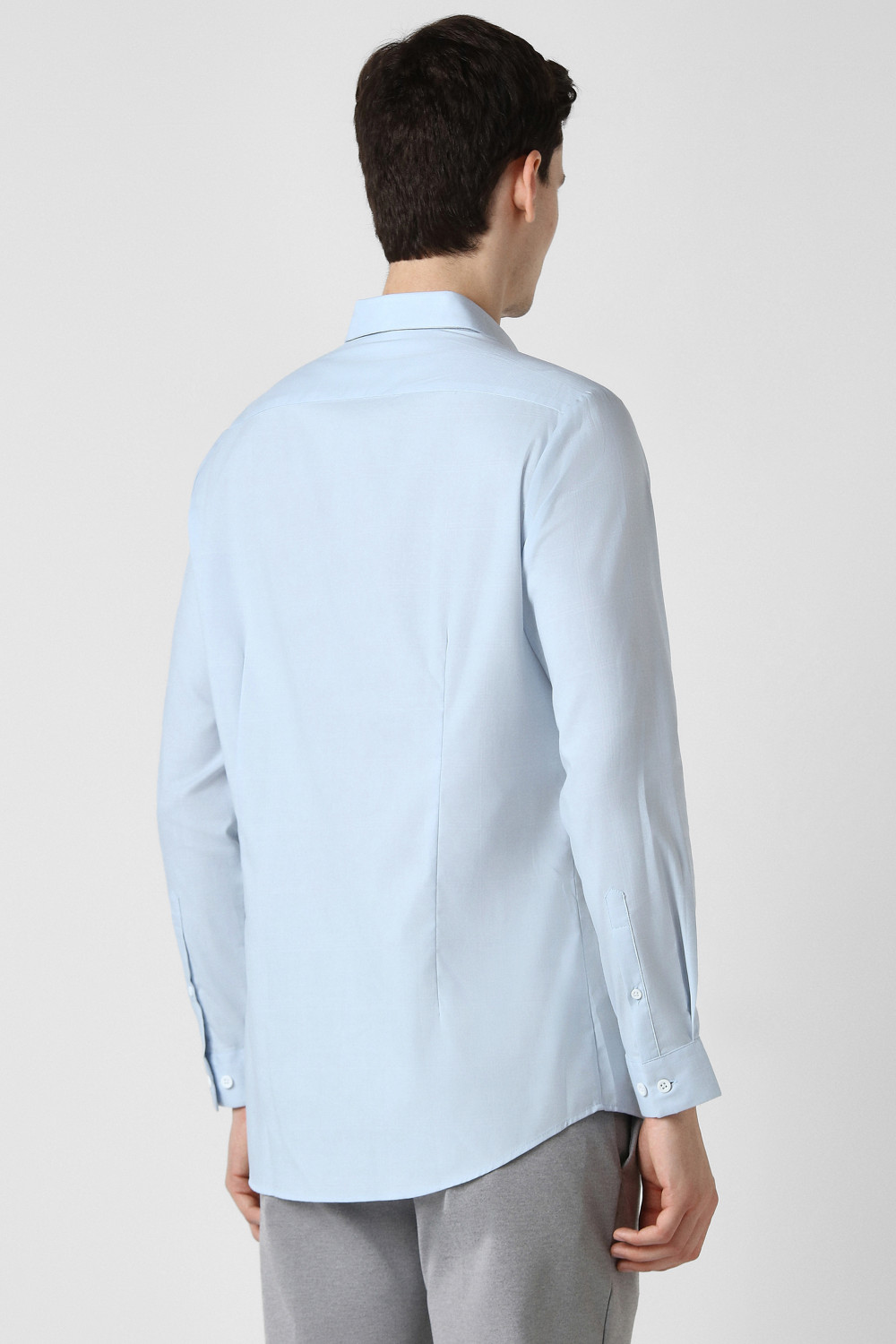 Image of PETER ENGLAND Men Solid Formal Light Blue Shirt
