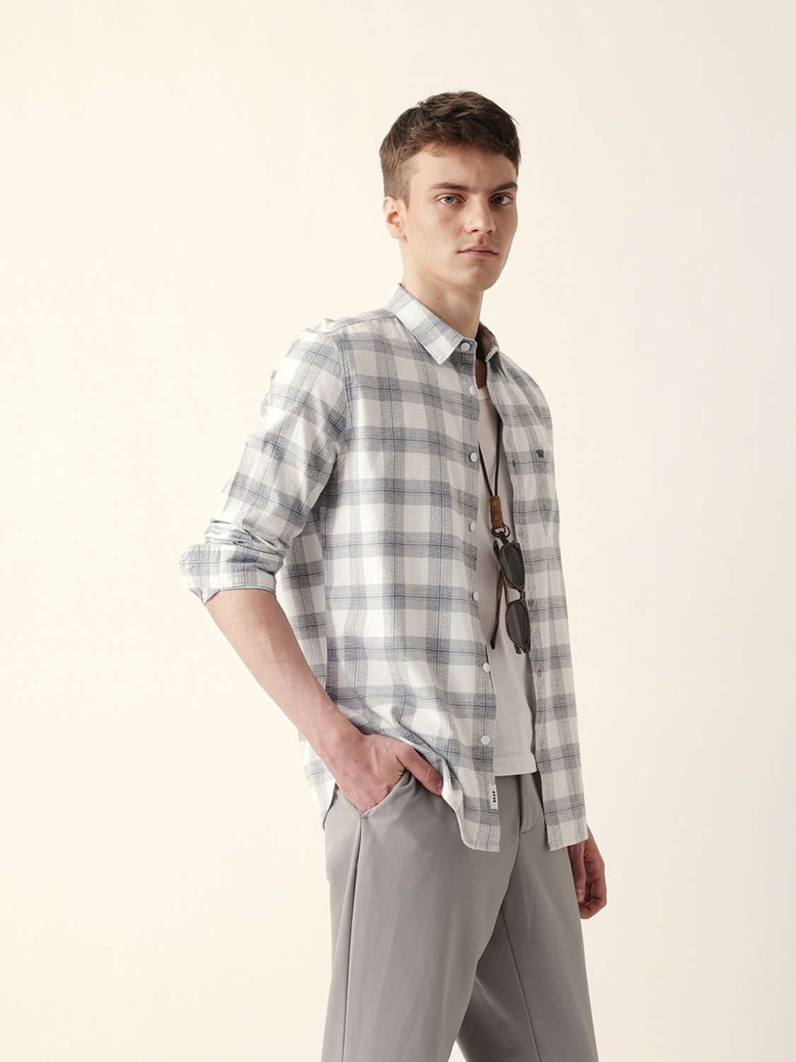 Image of THE BEAR HOUSE Men Checkered Casual Grey Shirt