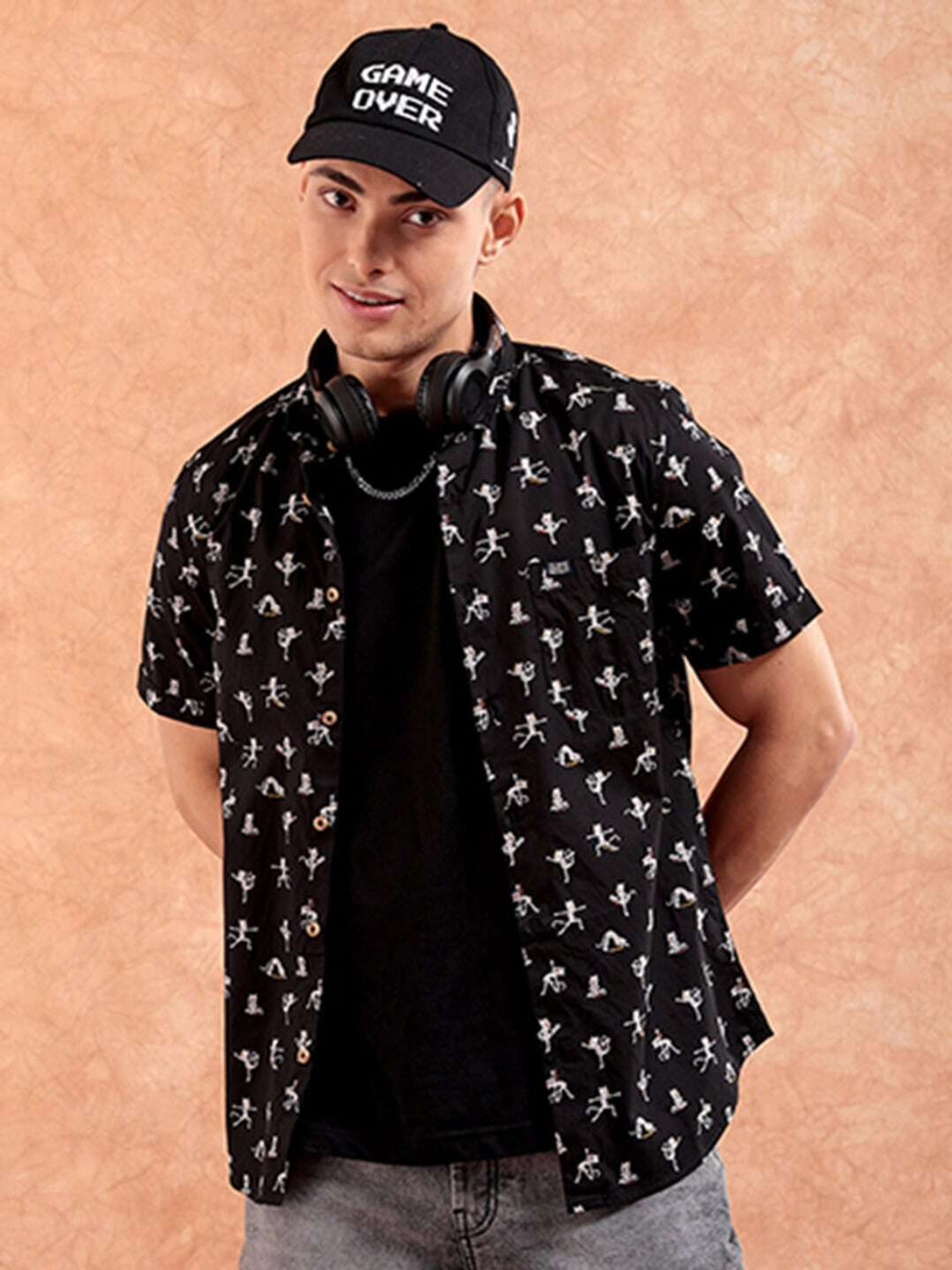 Image of The Indian Garage Co. Men Animal Print Casual Black Shirt
