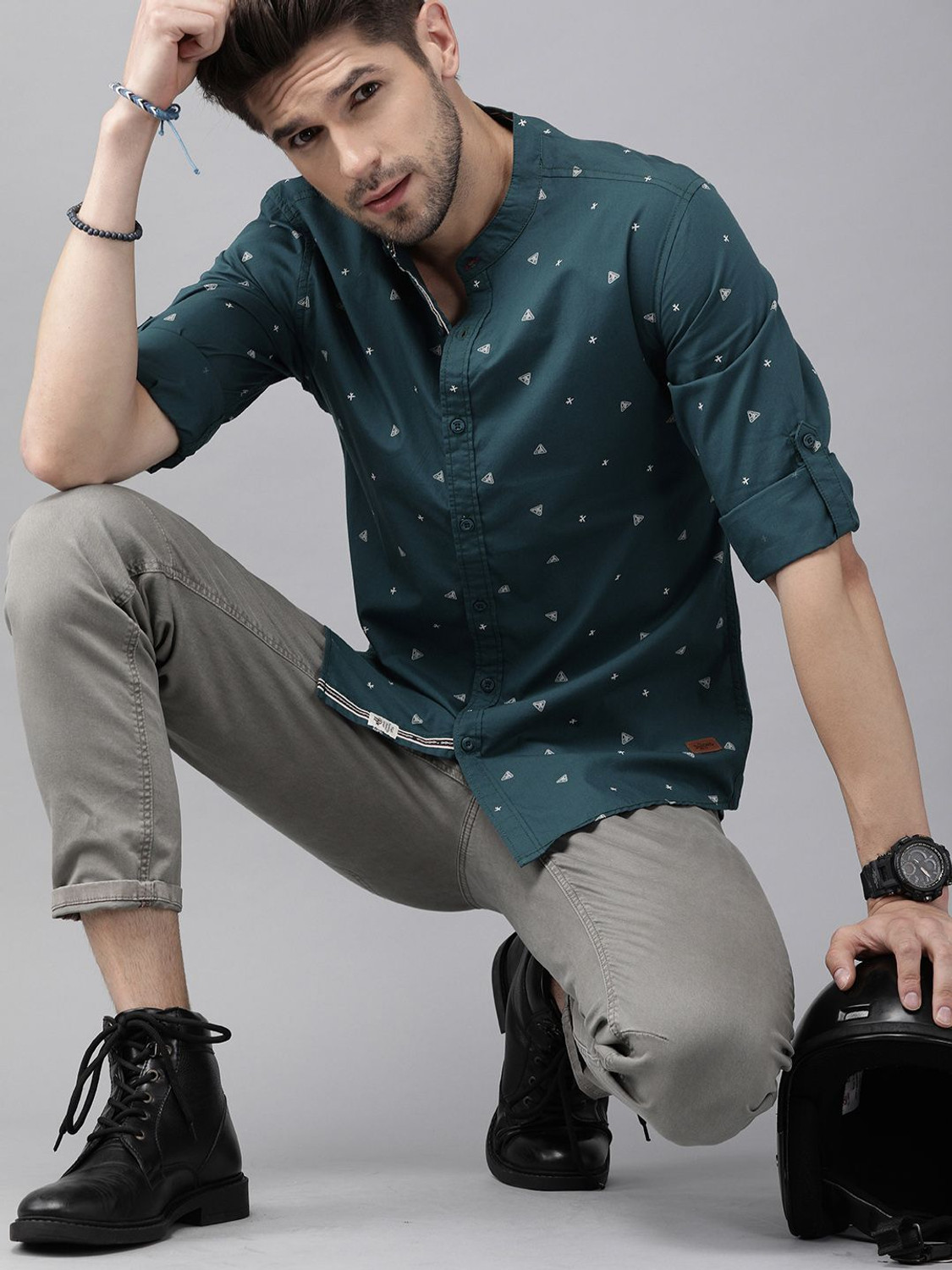 Image of Roadster Men Printed Casual Green Shirt