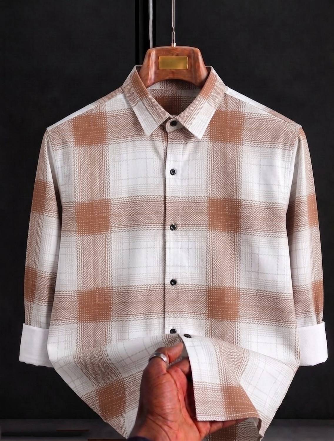 ZONANZA Men Checkered White, Brown Shirt - Image 1
