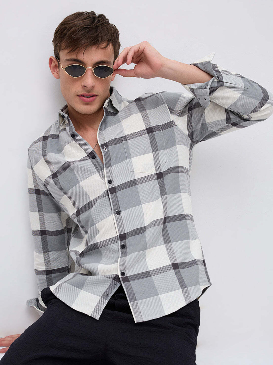 Image of VASTRADO Men Checkered Casual White Shirt