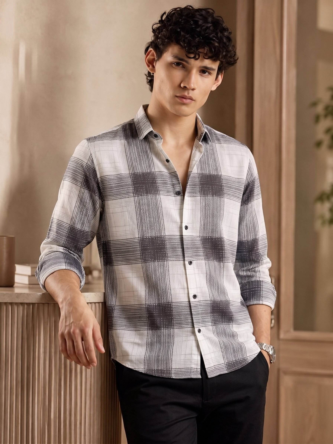 Image of ZONANZA Men Checkered Casual White, Black Shirt