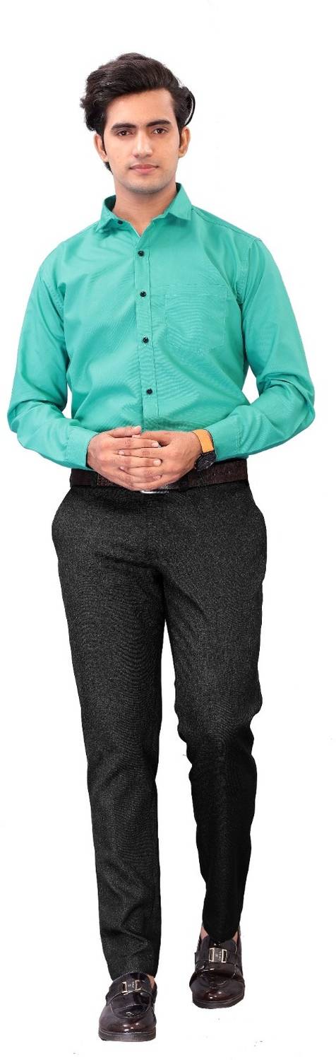 AVM SILK MILLS Men Solid Formal Light Green Shirt