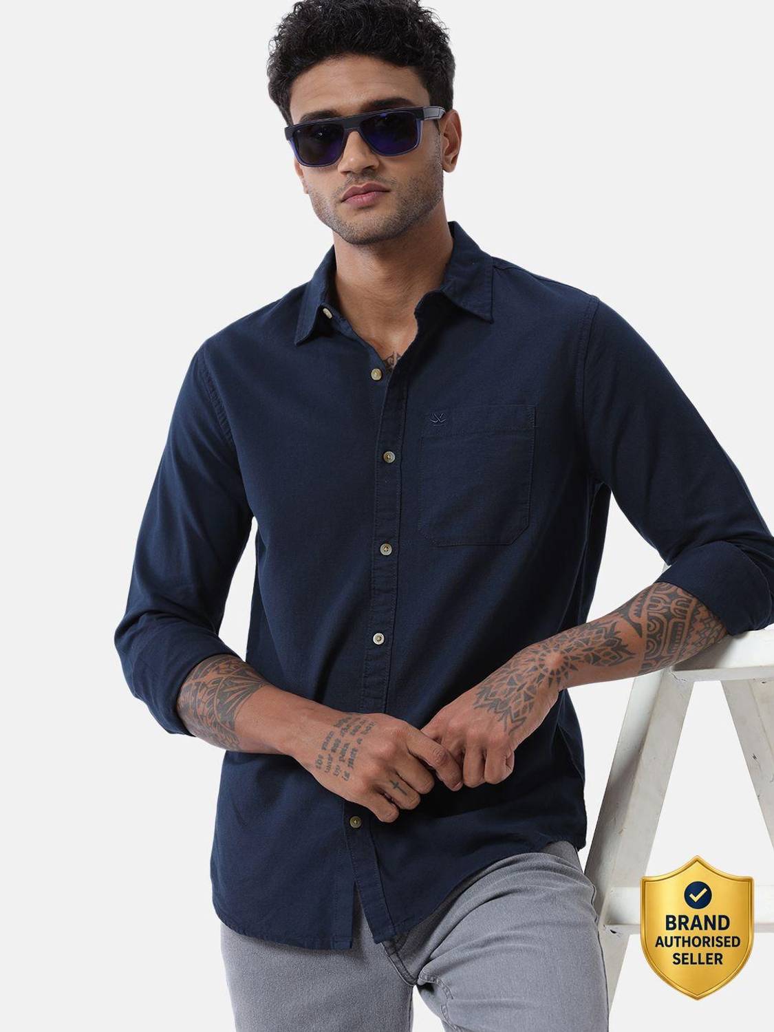WROGN Men Solid Casual Blue Shirt