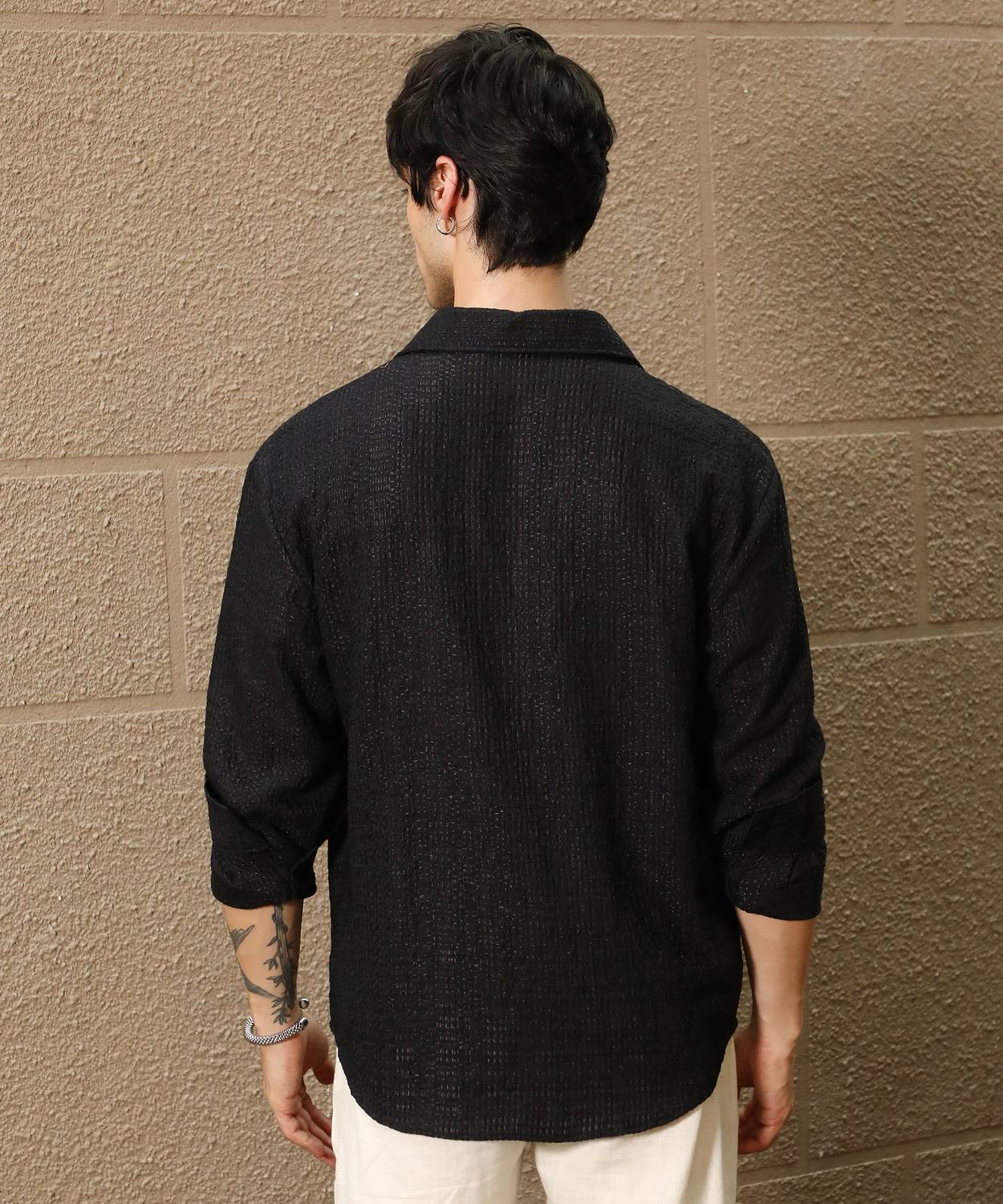 CAHOOT Men Solid Casual Black Shirt - Image 4