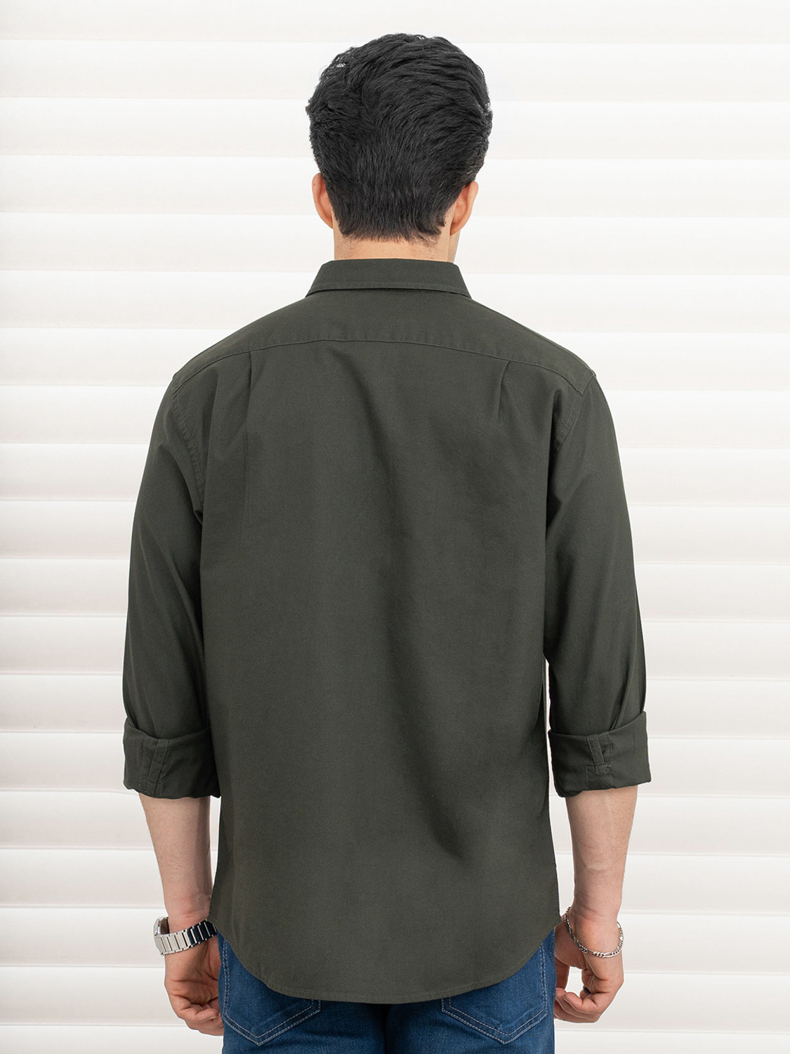 Image of RED TAPE Men Solid Casual Green Shirt