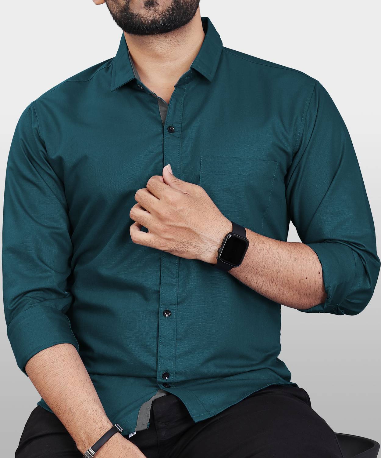 METRONAUT Men Regular Fit Solid Spread Collar Casual Shirt