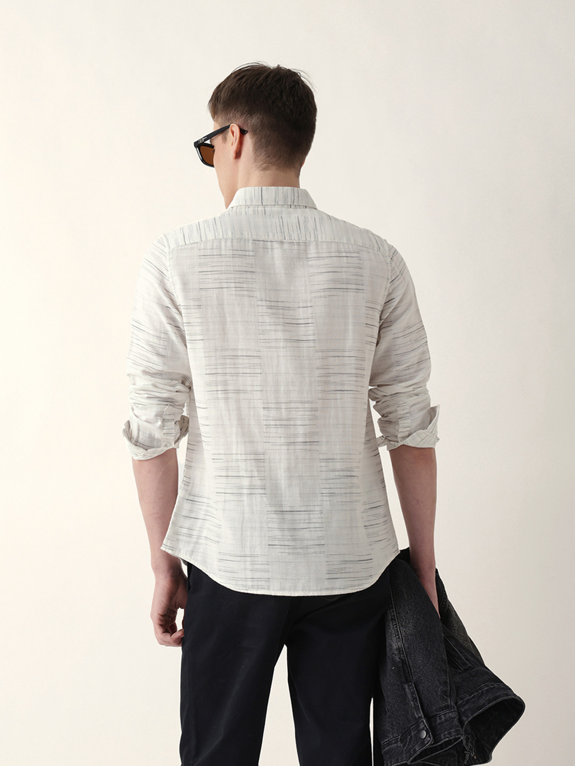 Image of THE BEAR HOUSE Men Printed Casual White Shirt