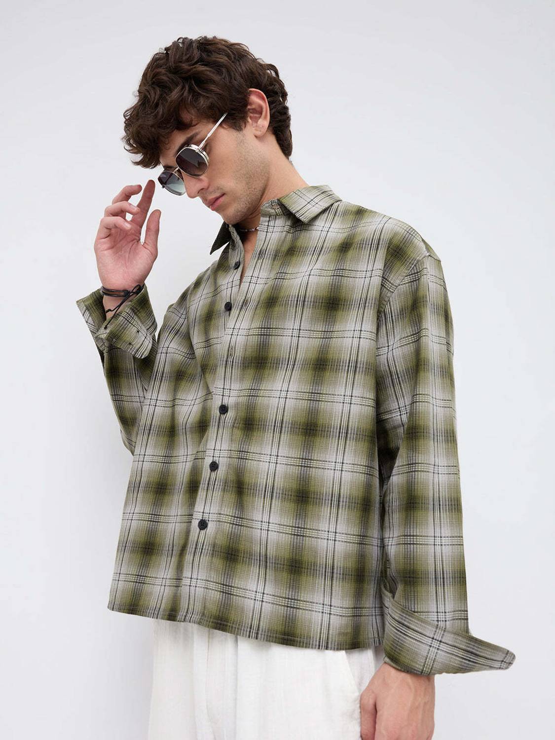 VASTRADO Men Checkered Casual Green Shirt - Image 4