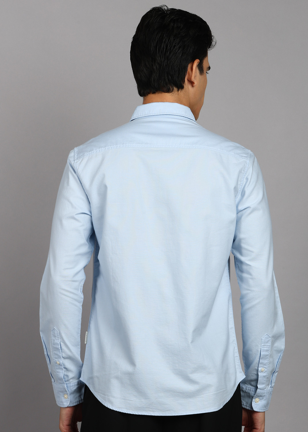 Image of FLYING MACHINE Men Solid Casual Light Blue Shirt