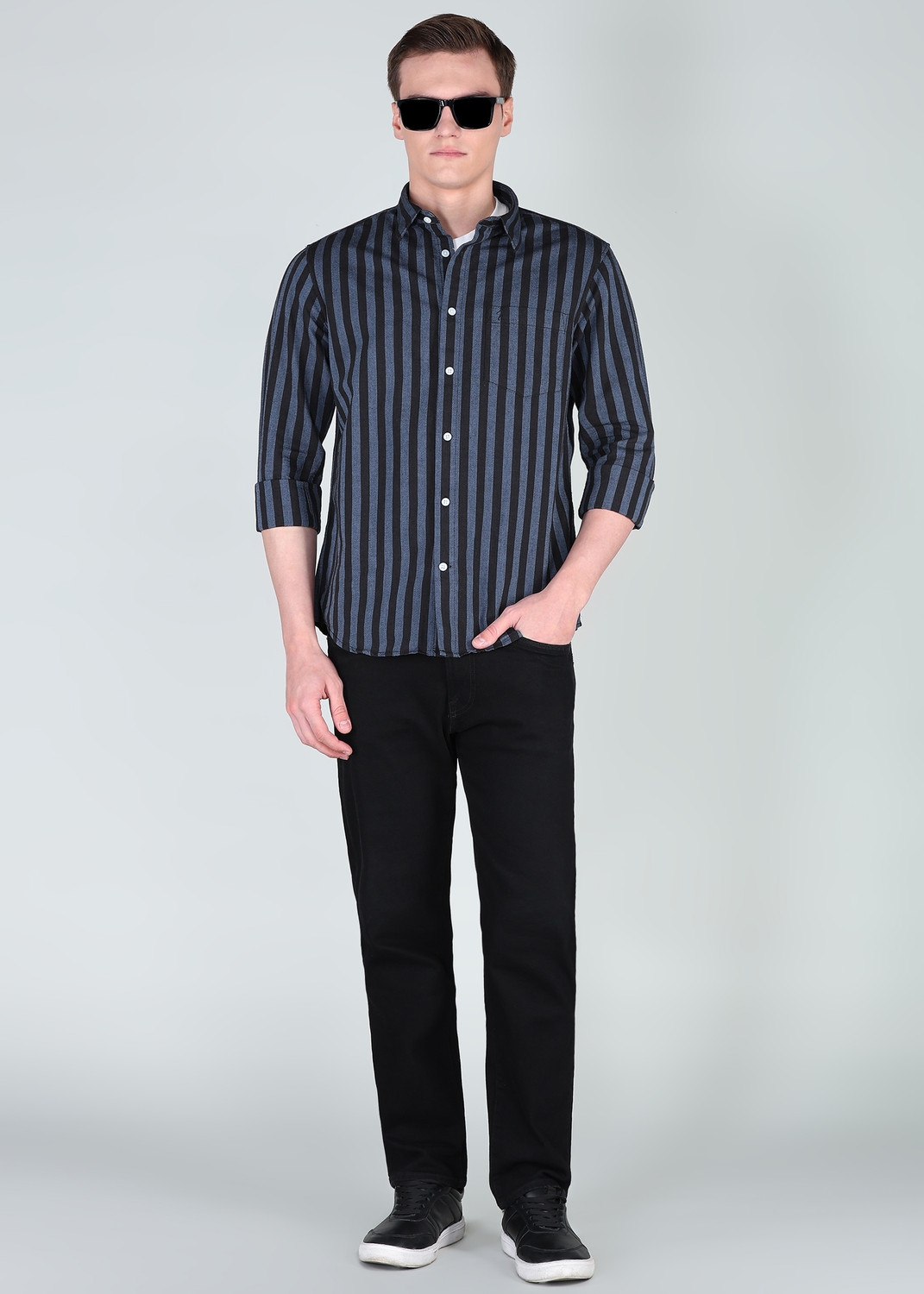 Image of INDIAN TERRAIN Men Slim Fit Striped Casual Shirt