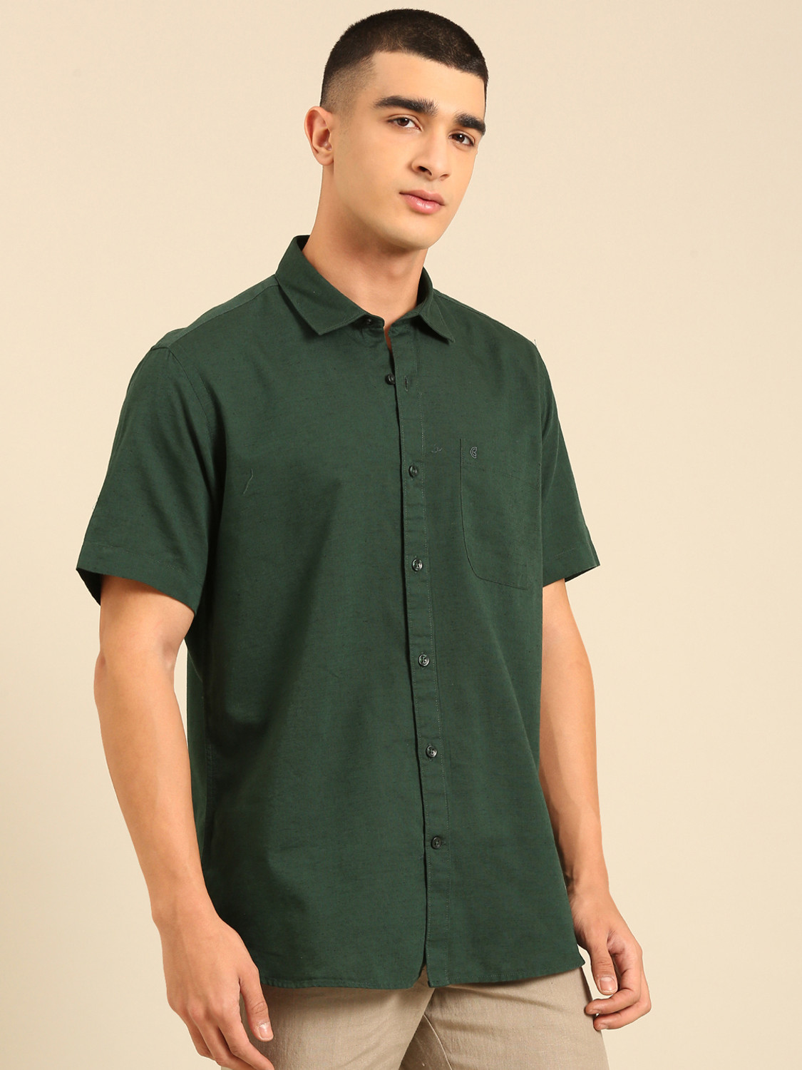 Image of CAVALLO BY LINEN CLUB Men Solid Casual Green Shirt