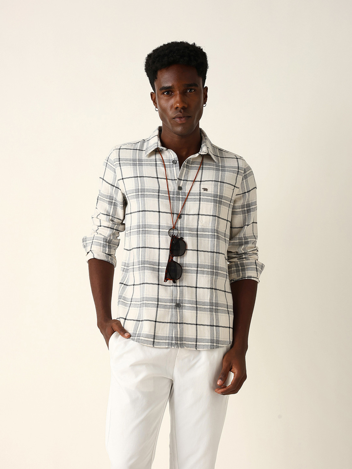 Image of THE BEAR HOUSE Men Checkered Casual White Shirt