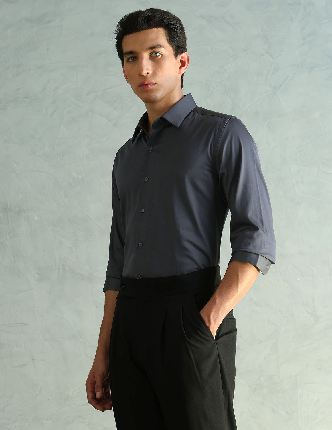 Image of Arrow Newyork Men Solid Formal Grey Shirt