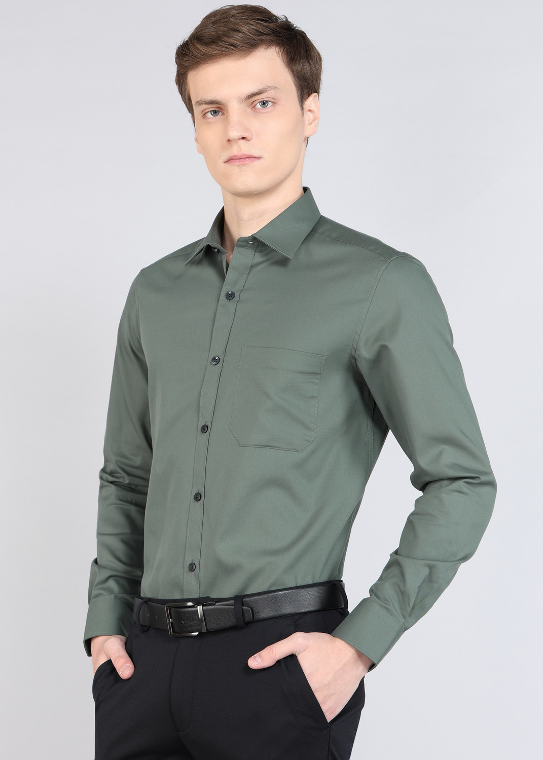 Image of LOUIS PHILIPPE Men Solid Formal Green Shirt