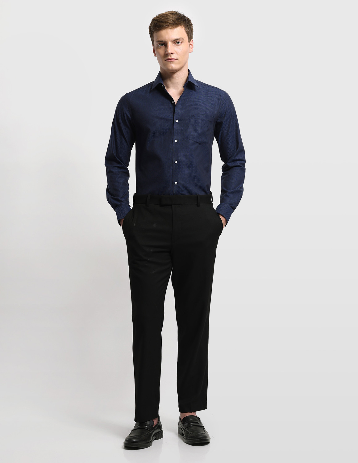 Image of ARROW Men Slim Fit Checkered Spread Collar Casual Shirt