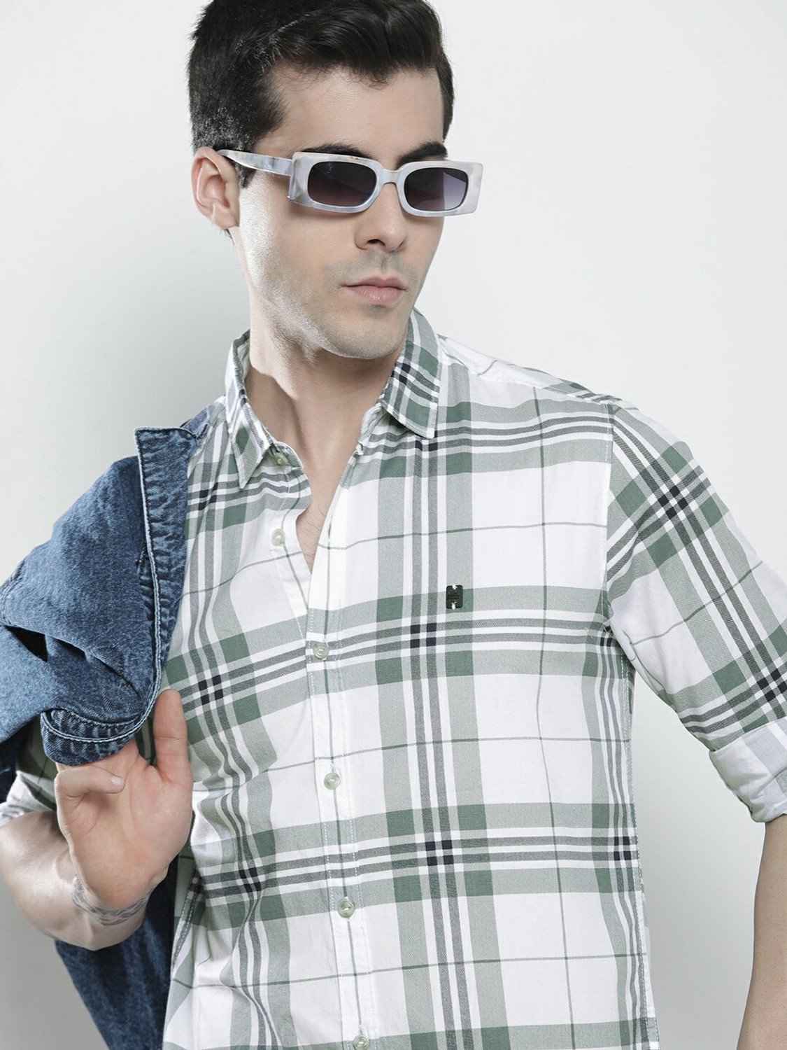 The Indian Garage Co. Men Checkered Casual White Shirt