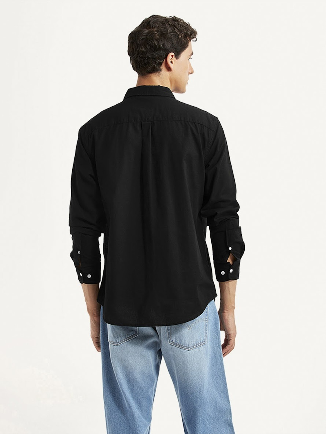 Image of LEVI'S Men Solid Casual Black Shirt