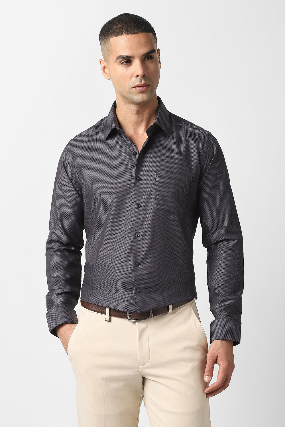 Image of VAN HEUSEN Men Slim Fit Self Design Formal Shirt