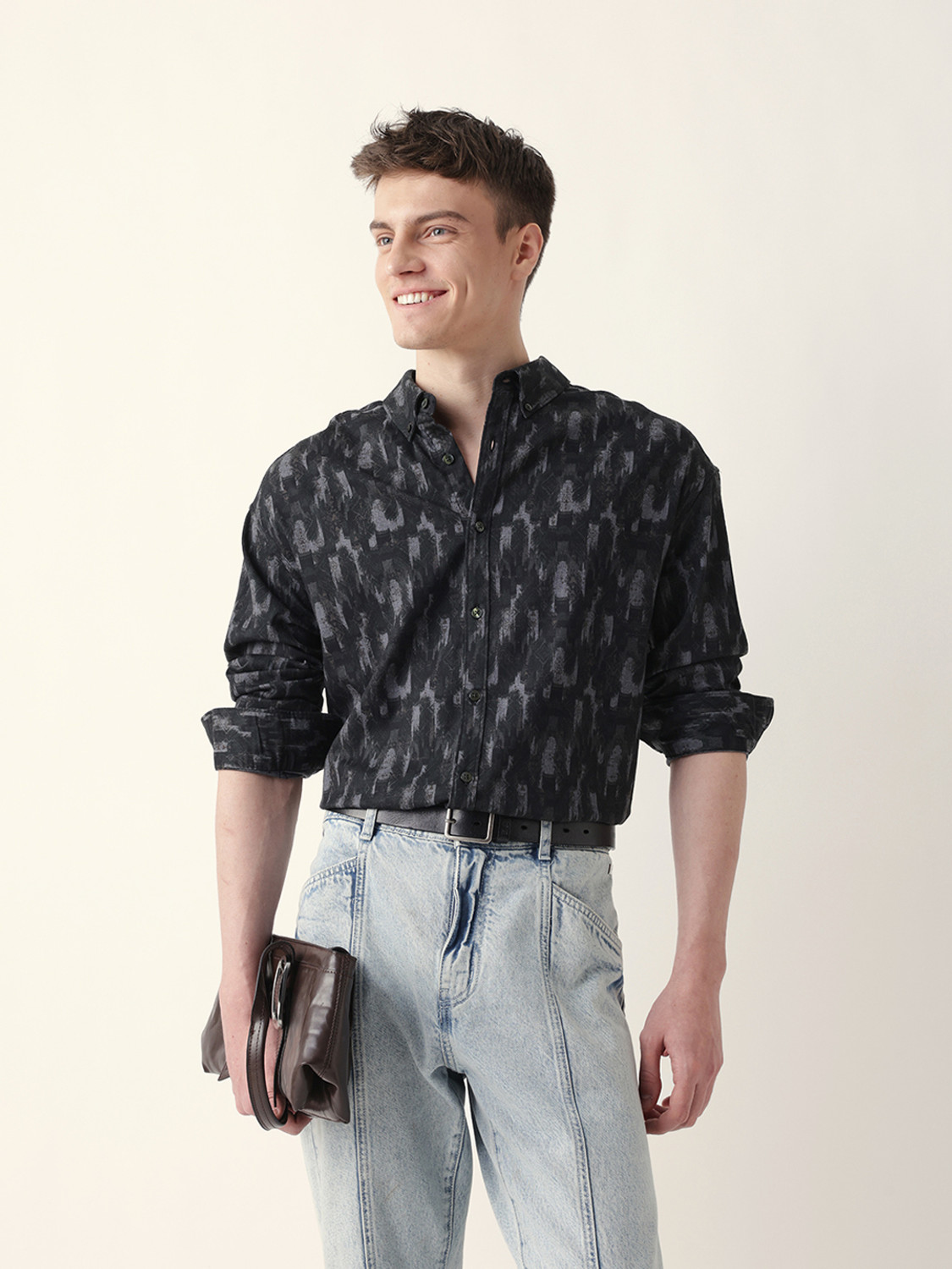 Image of THE BEAR HOUSE Men Printed Casual Green Shirt
