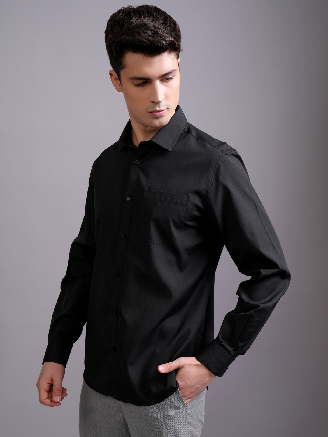 Image of HIGHLANDER Men Solid Formal Black Shirt