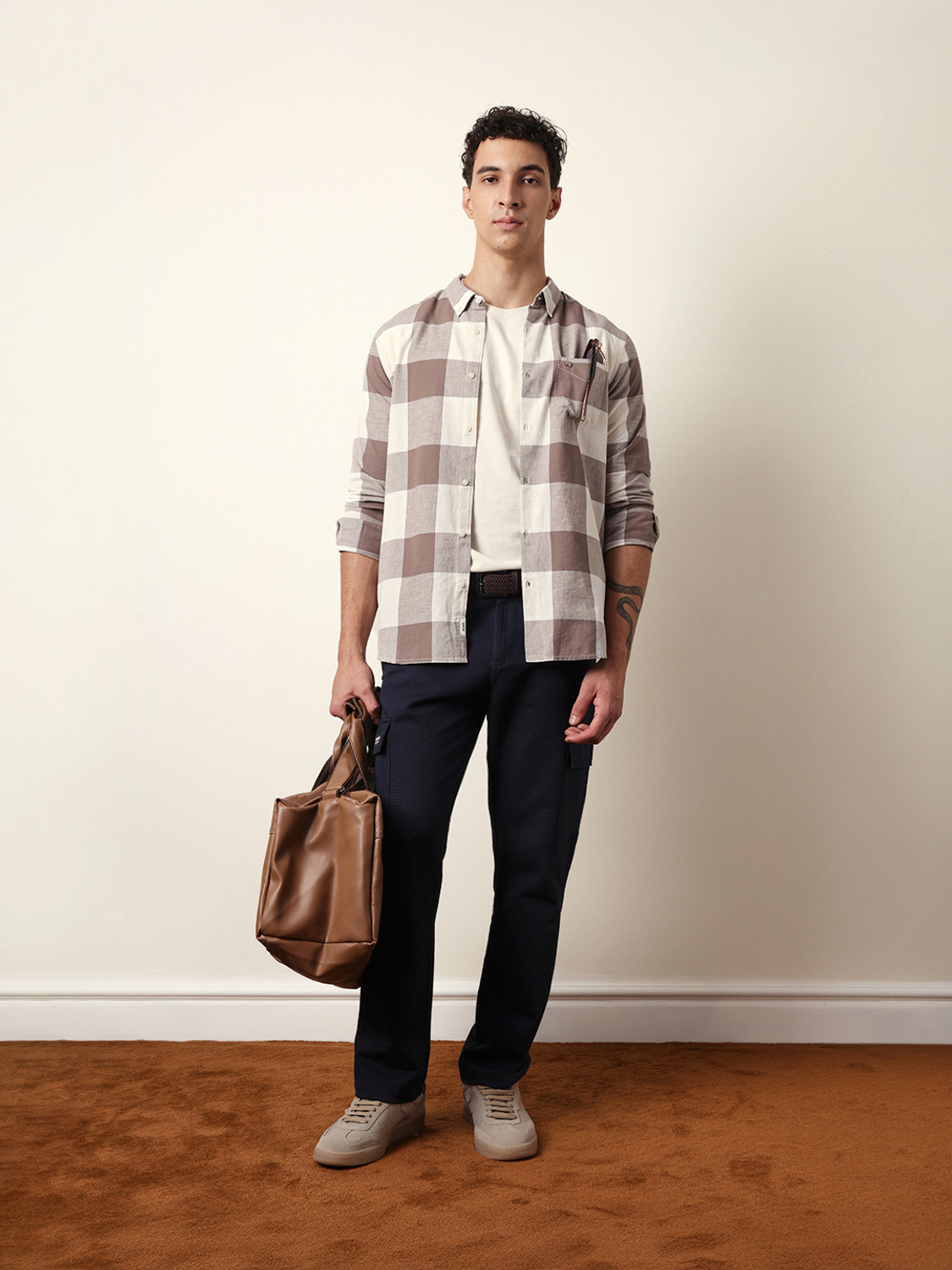 Image of THE BEAR HOUSE Men Checkered Casual Brown, White Shirt