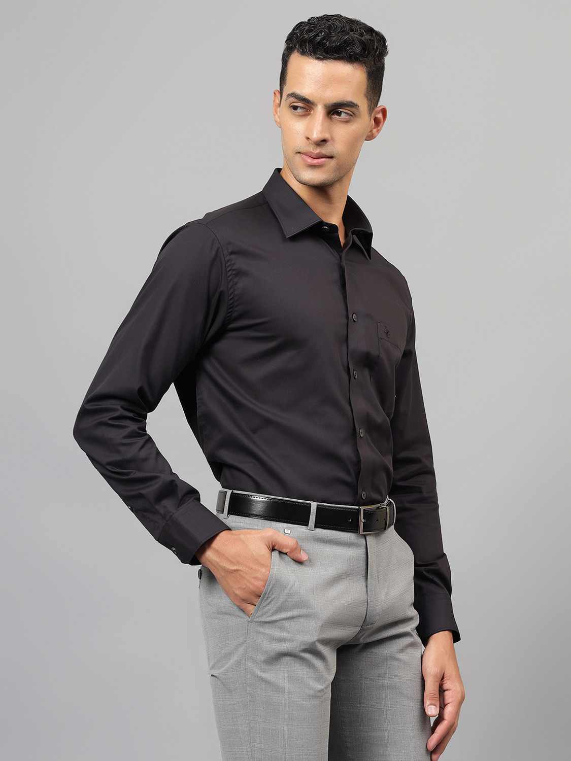 Image of CANTABIL Men Solid Formal Black Shirt