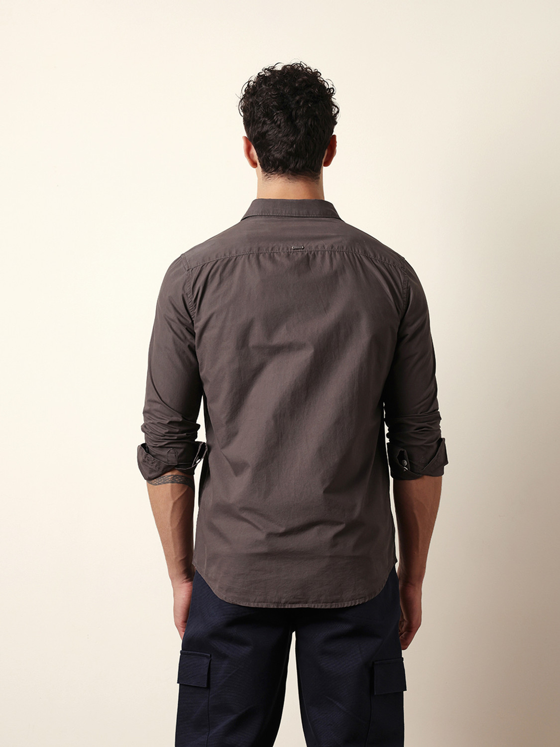 Image of THE BEAR HOUSE Men Solid Casual Grey Shirt