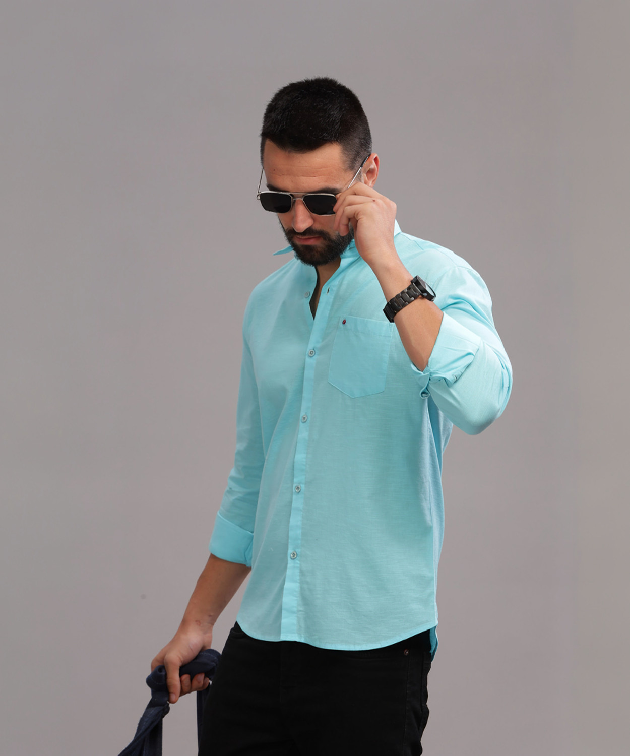 Image of BLUE SQUAD Men Solid Casual Blue Shirt