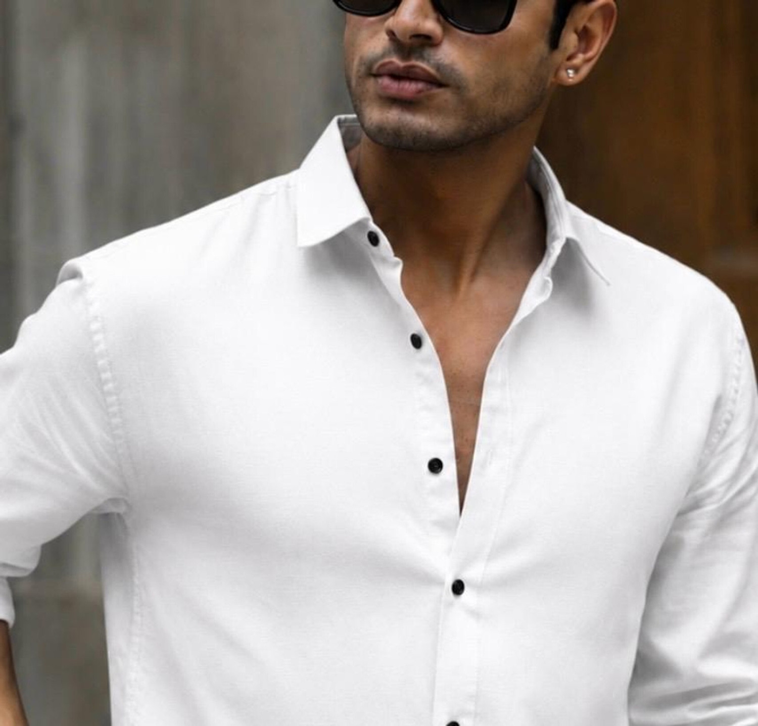Image of GLOREN Men Solid Casual White Shirt