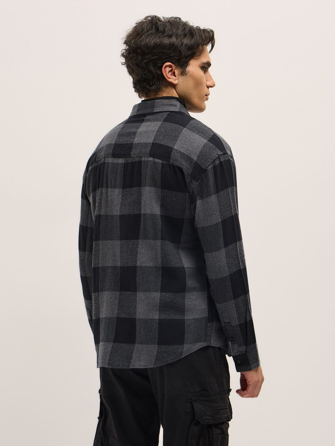 Image of THE BEAR HOUSE Men Checkered Casual Black Shirt