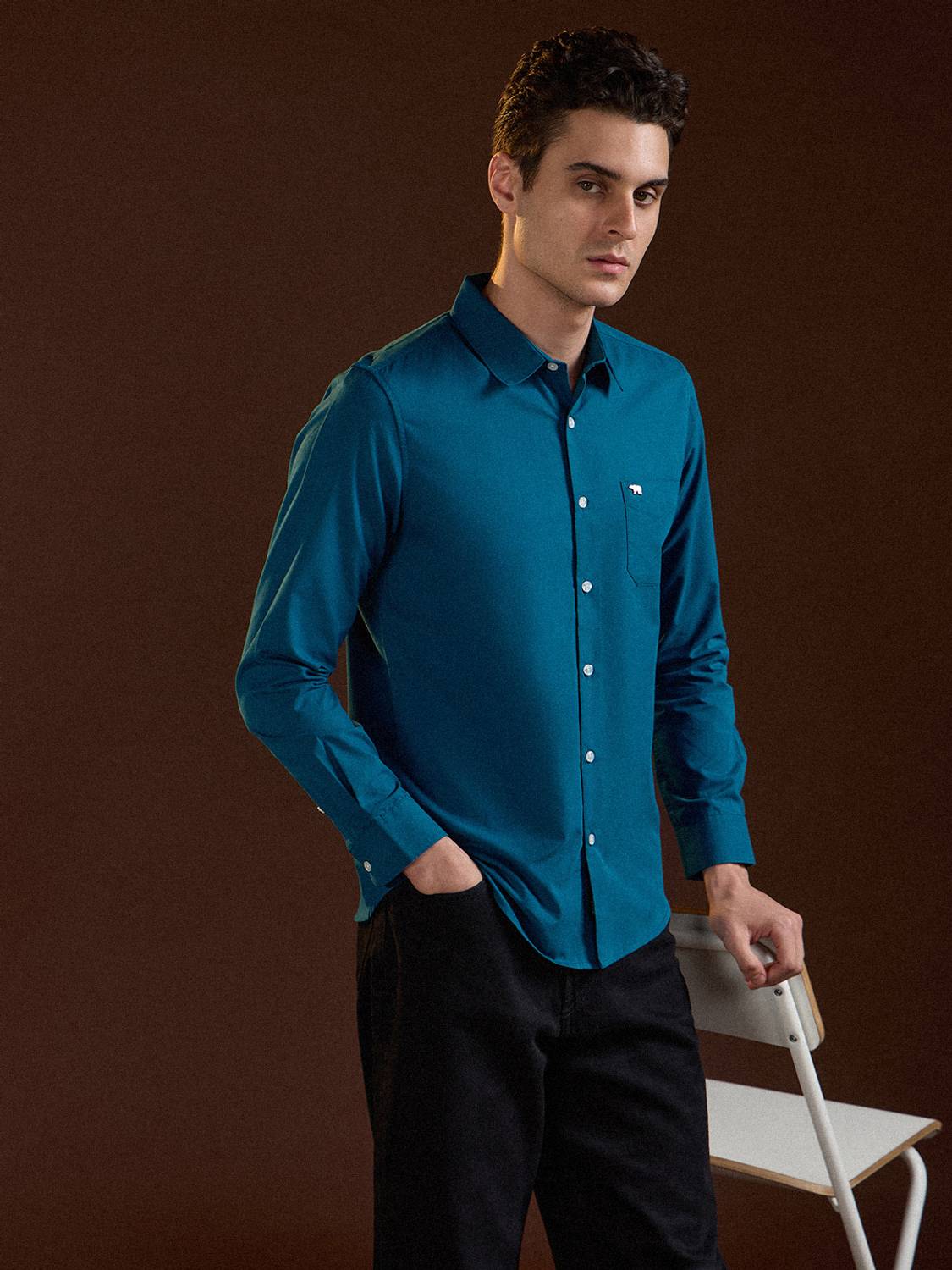 THE BEAR HOUSE Men Solid Casual Blue Shirt