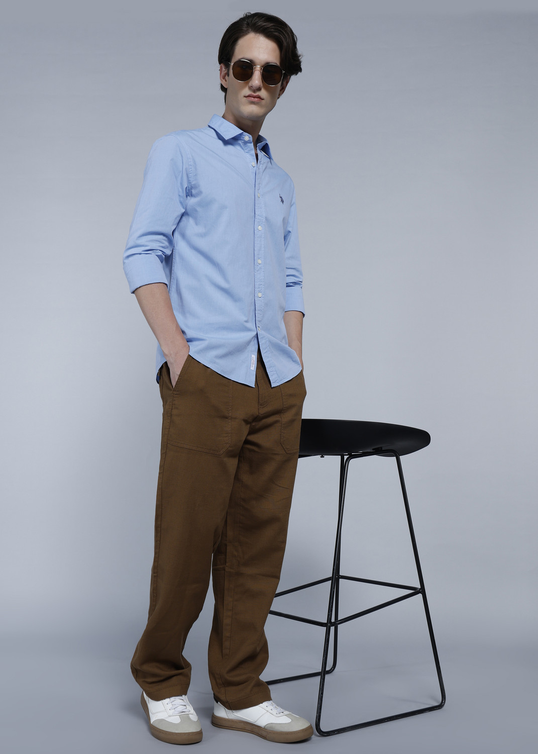 Image of U.S. POLO ASSN. Men Tailored Fit Solid Spread Collar Casual Shirt