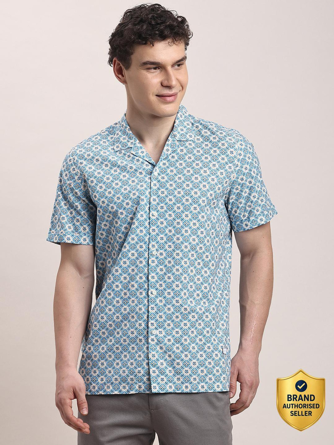 Image of TURTLE Men Printed Casual Blue Shirt
